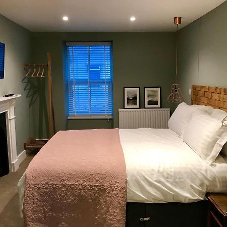 Rooms At Martha Jones Pwllheli Bagian luar foto